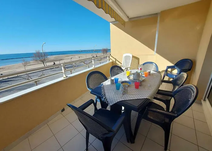 3 Pieces En Bord De Avec Terrasse Et Parking, 6 Personnes - Fr-1-423-293